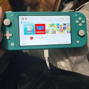 Nintendo Switch Lite in Teal